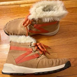 Columbia Maragalmid Winter Boots